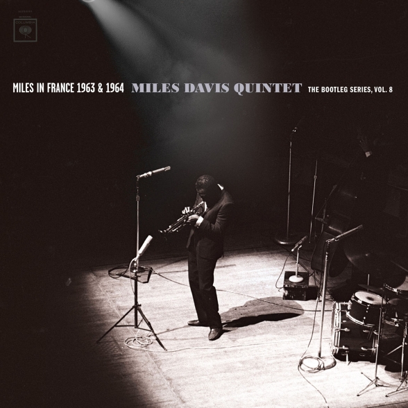 Miles Davis: Miles In France 1963 & 1964 - Miles Davis Quintet: The Bootleg Series, Vol. 8 - Plak Foto #2