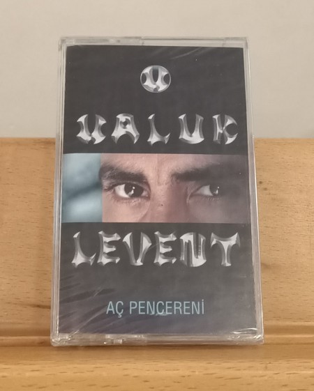 Haluk Levent: Aç Pencereni - Kaset