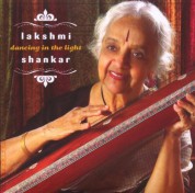 Lakshmi Shankar: Dancing In The Light - CD