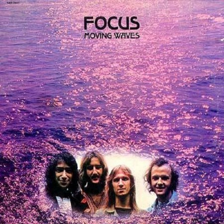 Focus: Moving Waves - Plak