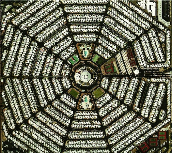 Modest Mouse: Strangers To Ourselves - CD Foto #1