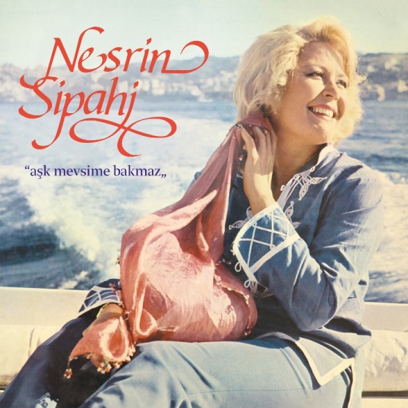 Nesrin Sipahi - Aşk Mevsime Bakmaz