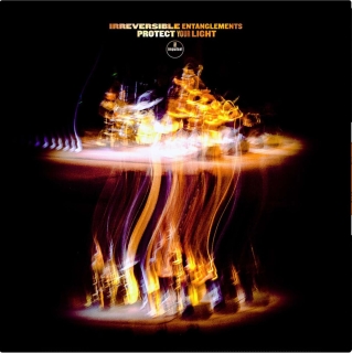 Irreversible Entanglements: Protect Your Light - Plak