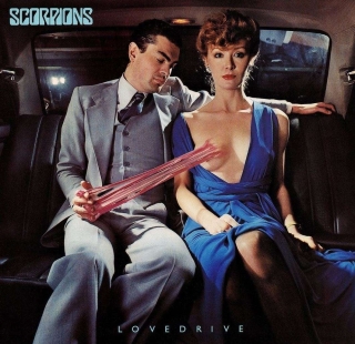 Scorpions: Lovedrive (Transparent Red Vinyl) - Plak