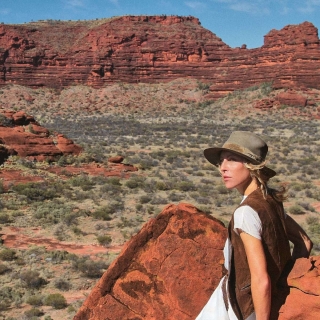 Sophie Hutchings: A World Outside - CD