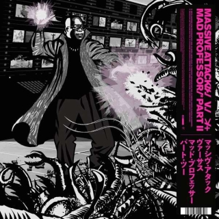Massive Attack – 限定BOX とDVDのセット Massive Attack Gift Pack 2CD+DVD: Amazon.co.uk: CDs & Vinyl